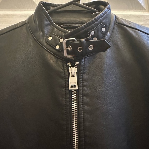 Levi’s Ladies Black Faux Vegan Leather Zip Biker Jacket Women’s Size SMALL NEW - Picture 6 of 12